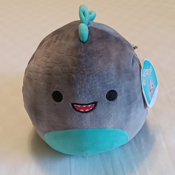 Squishmallows Other - Squishmallows Chuey the dinosaur 9in. NWT